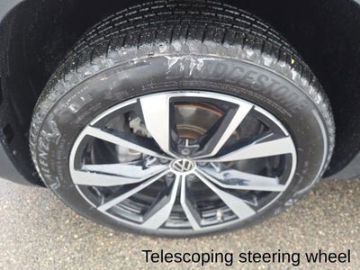 2025 Volkswagen Atlas 2.0T SEL Premium R-Line