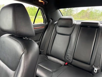 2014 Chrysler 300 Base