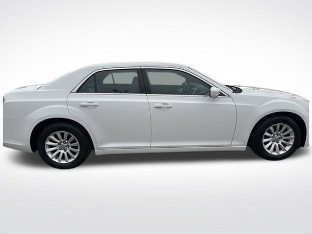 2014 Chrysler 300 Base