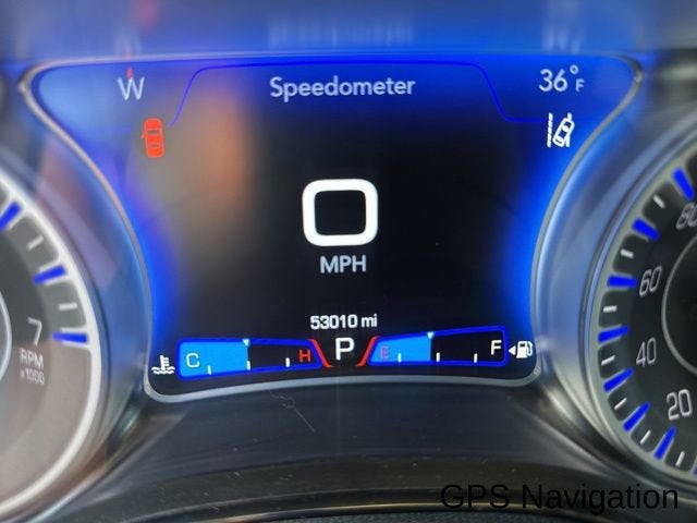 2023 Chrysler 300 Touring L