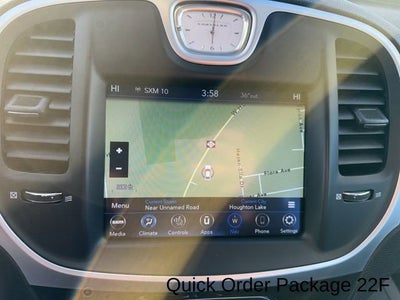 2023 Chrysler 300 Touring L