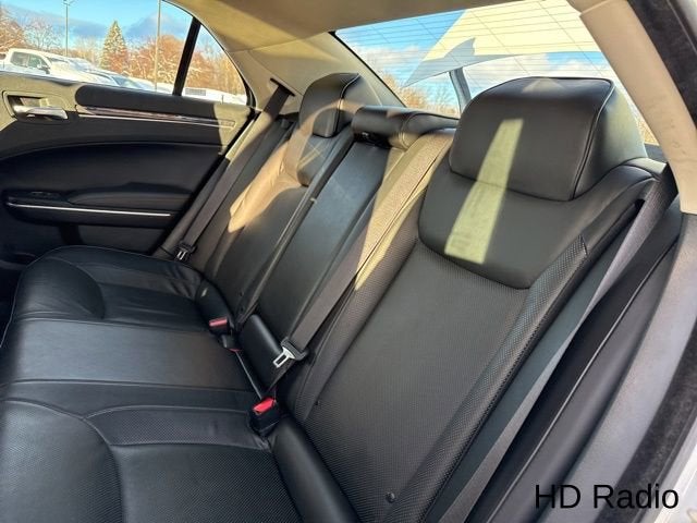 2023 Chrysler 300 Touring L