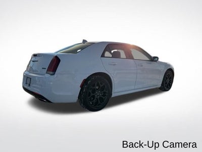 2023 Chrysler 300 Touring L