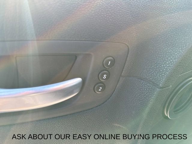 2023 Chrysler 300 Touring L