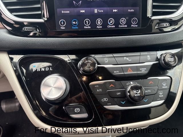 2018 Chrysler Pacifica Touring L Plus