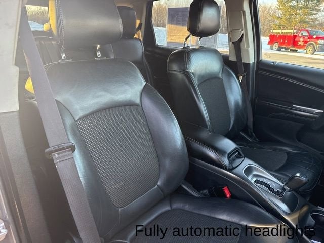 2019 Dodge Journey Crossroad