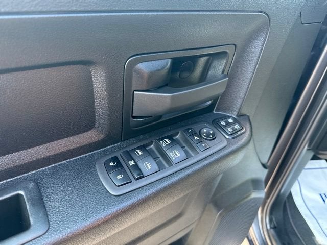 2024 RAM 3500 Tradesman Crew Cab 4x4 6'4" Box