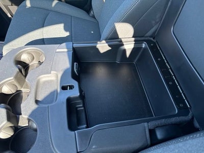 2024 RAM 3500 Tradesman Crew Cab 4x4 6'4" Box