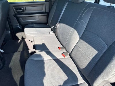 2024 RAM 3500 Tradesman Crew Cab 4x4 6'4" Box