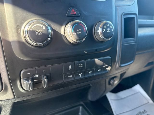 2018 RAM 2500 Tradesman Regular Cab 4x4 8' Box