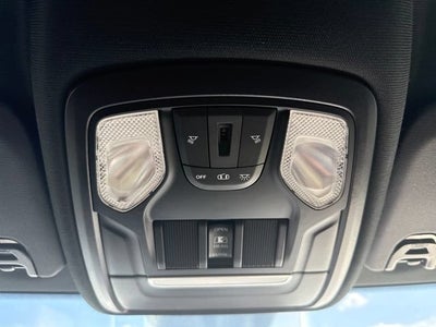 2021 RAM 2500 Tradesman Crew Cab 4x4 6'4" Box