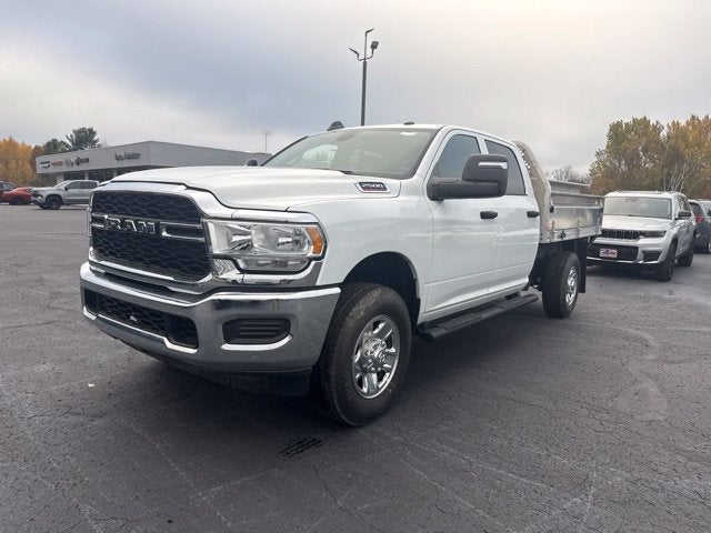 2024 RAM 2500 Tradesman Crew Cab 4x4 8' Box