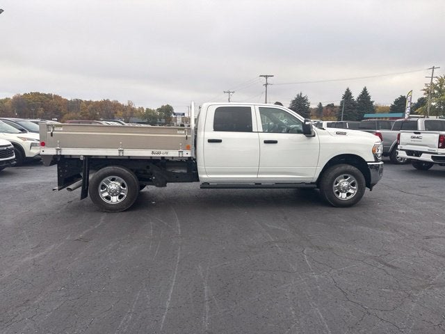 2024 RAM 2500 Tradesman Crew Cab 4x4 8' Box
