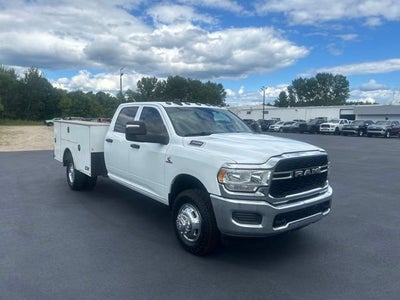 2024 RAM 3500 Chassis Cab Tradesman