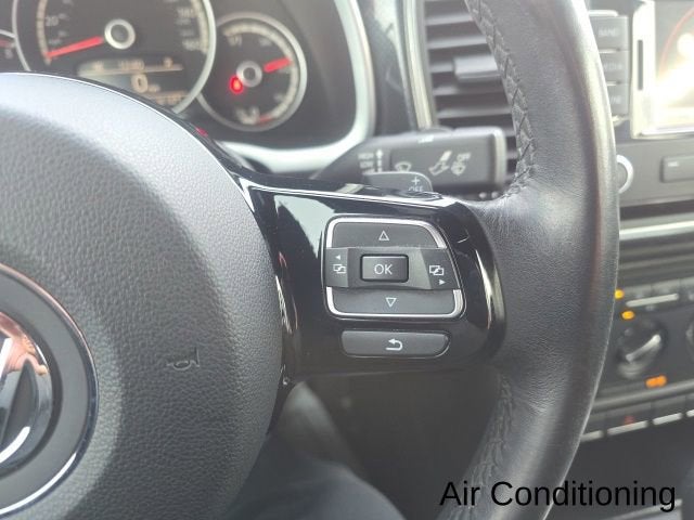 2013 Volkswagen Beetle Convertible 2.0T