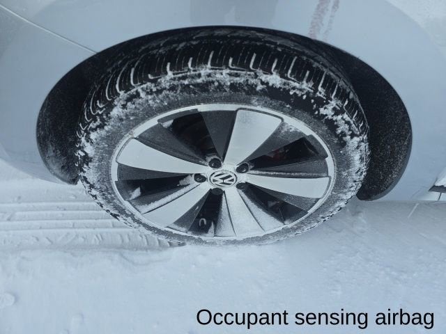 2013 Volkswagen Beetle Convertible 2.0T