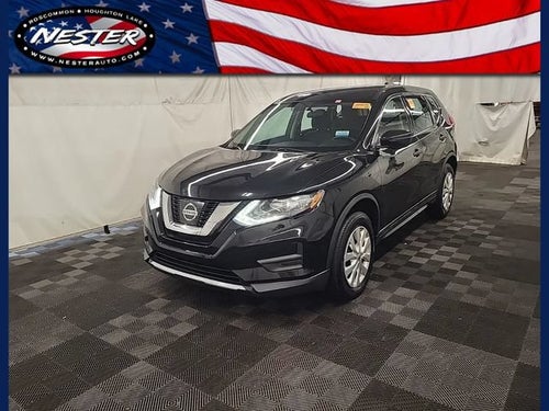 2017 Nissan ROGUE SV/S Base