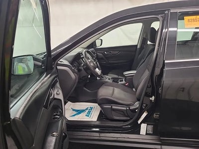 2017 Nissan ROGUE SV/S Base