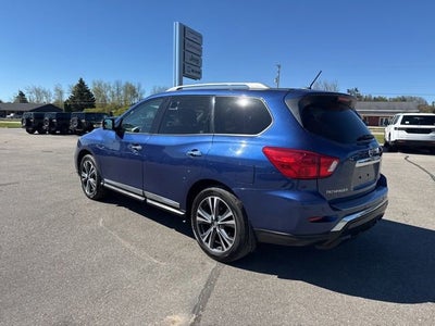 2017 Nissan Pathfinder Platinum