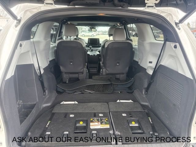 2021 Toyota Sienna XLE