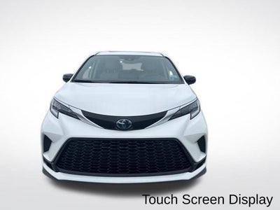 2021 Toyota Sienna XLE