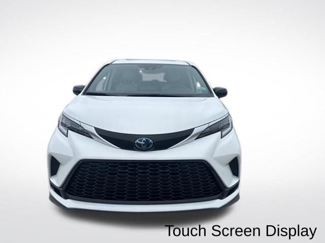 2021 Toyota Sienna XLE