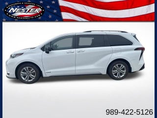 2021 Toyota Sienna XLE