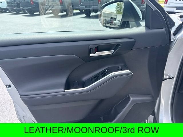 2023 Toyota Highlander Hybrid XLE