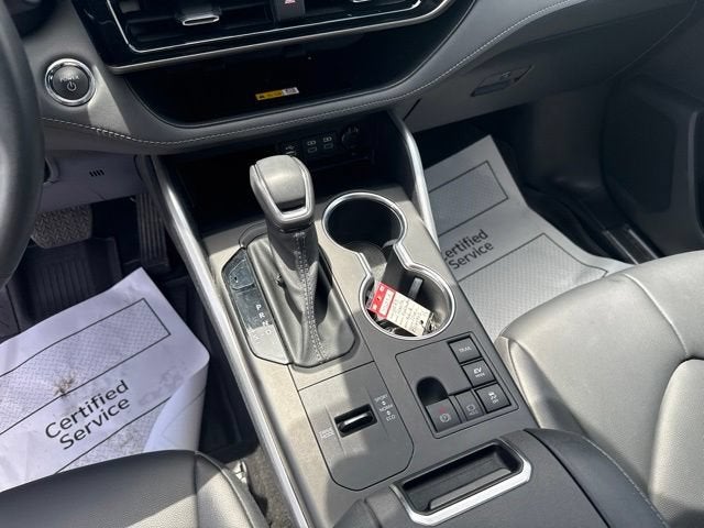 2023 Toyota Highlander Hybrid XLE