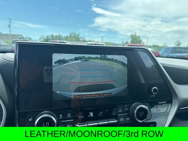 2023 Toyota Highlander Hybrid XLE