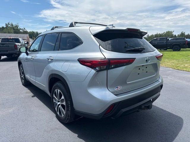 2023 Toyota Highlander Hybrid XLE