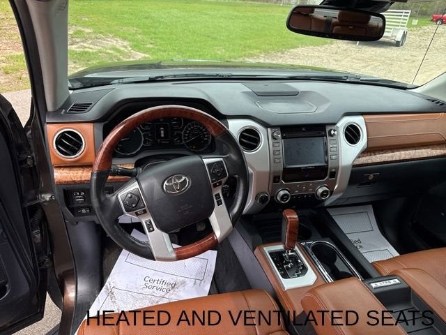2019 Toyota Tundra 4WD SR5