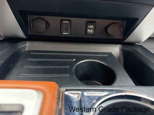 2019 Toyota Tundra 4WD SR5