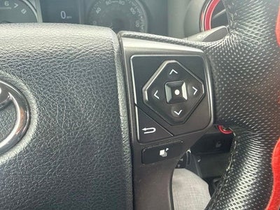 2016 Toyota Tacoma SR