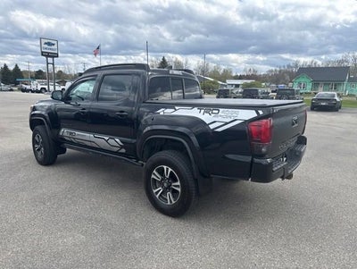 2016 Toyota Tacoma SR