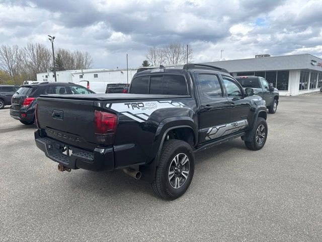2016 Toyota Tacoma SR