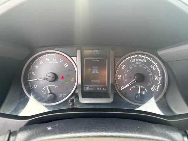 2017 Toyota Tacoma SR5