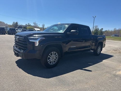 2022 Toyota Tundra 4WD SR5