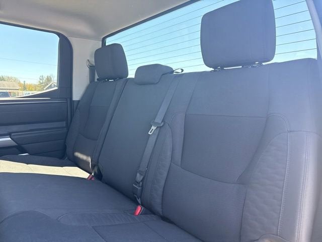 2022 Toyota Tundra 4WD SR5