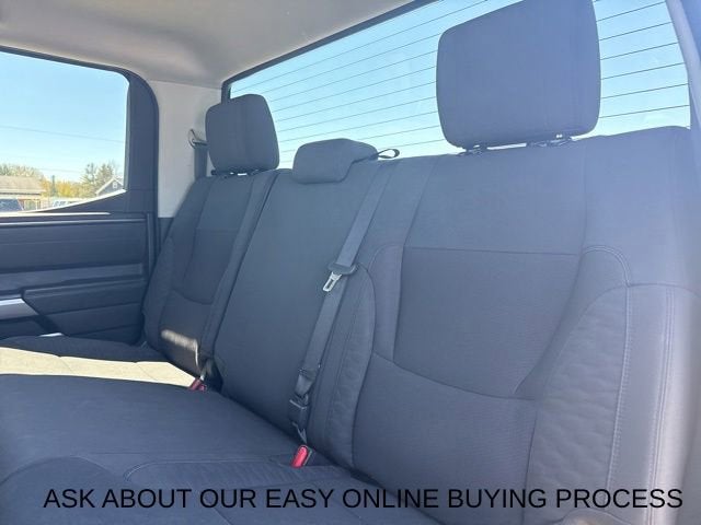 2022 Toyota Tundra 4WD SR5
