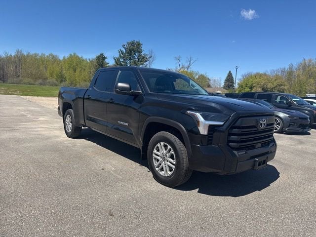 2022 Toyota Tundra 4WD SR5