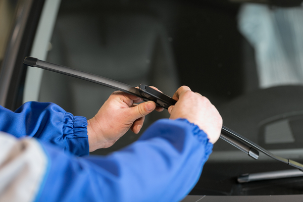 Wiper Blade Installation